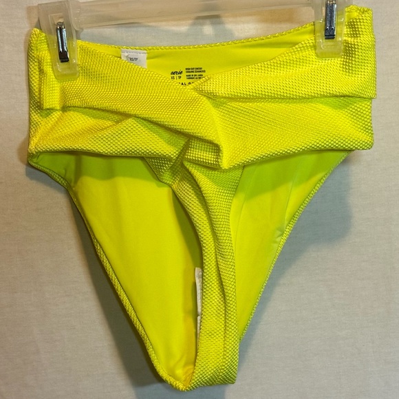 AA-443‎ Aerie NWT High Cut Cheeky Yellow Summer Swim Bikini Bottoms Size XS - Picture 1 of 12
